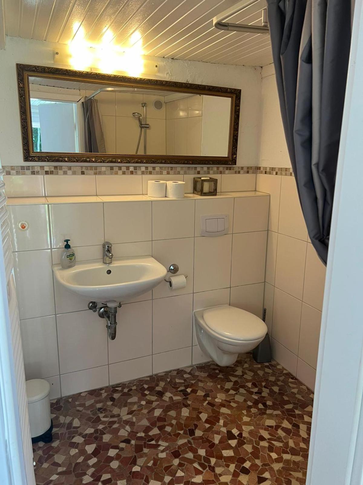Wohnungen unter Reet Krems Zwei Exterior foto