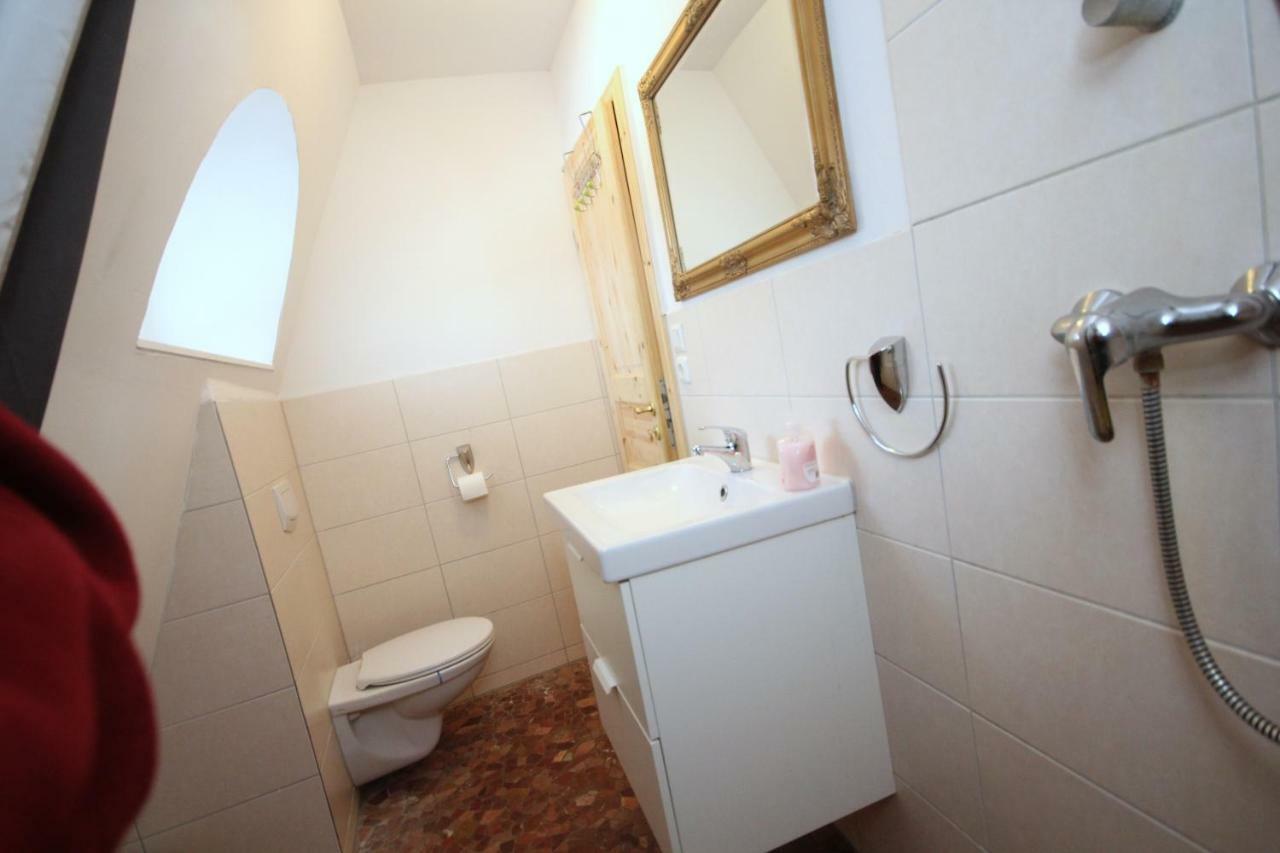 Wohnungen unter Reet Krems Zwei Exterior foto